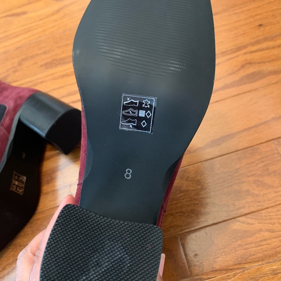 ASOS Burgundy Wine Square Toe Chelsea Boot NWOT - Picture 9 of 13